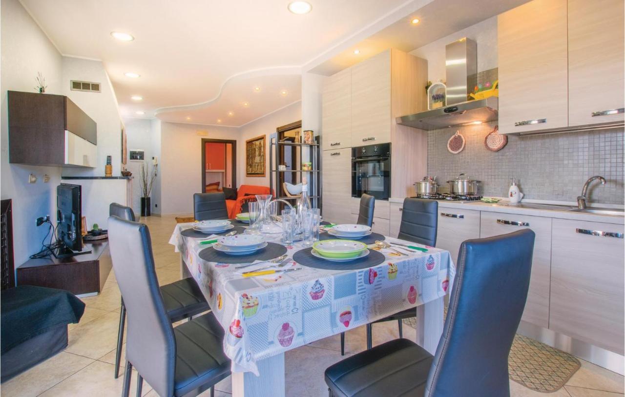 Awesome Apartment In Bari With Wifi Bagian luar foto