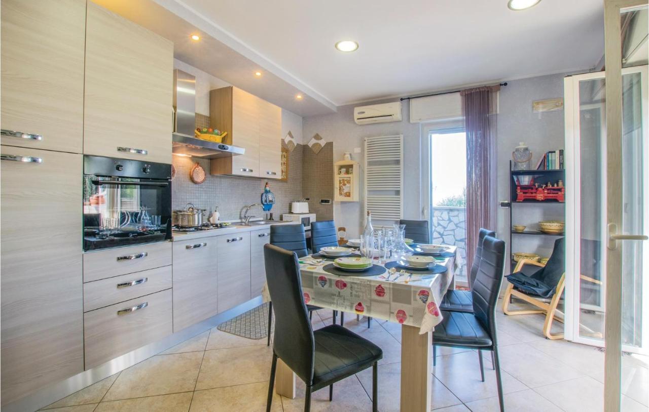 Awesome Apartment In Bari With Wifi Bagian luar foto