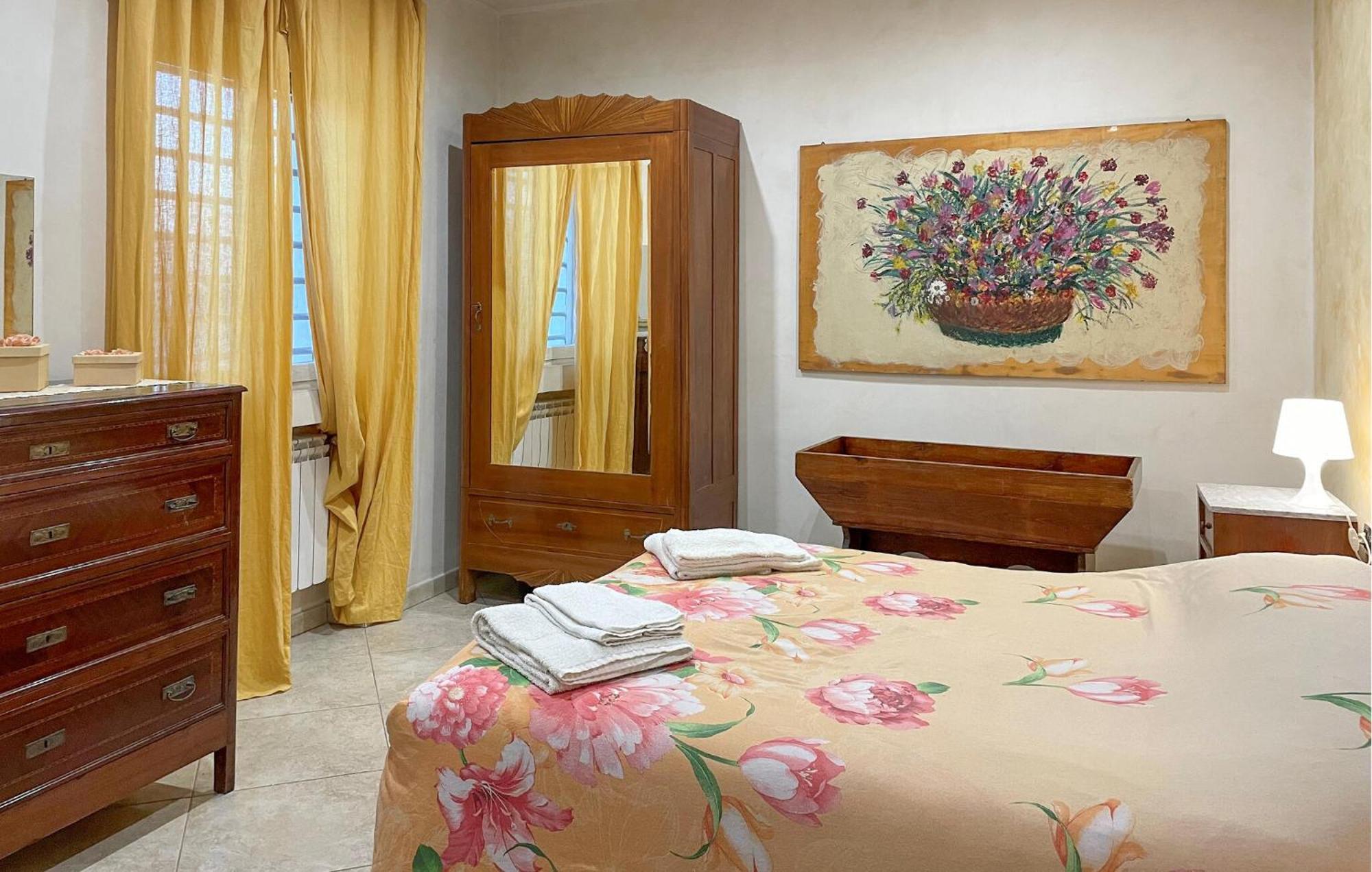Awesome Apartment In Bari With Wifi Bagian luar foto