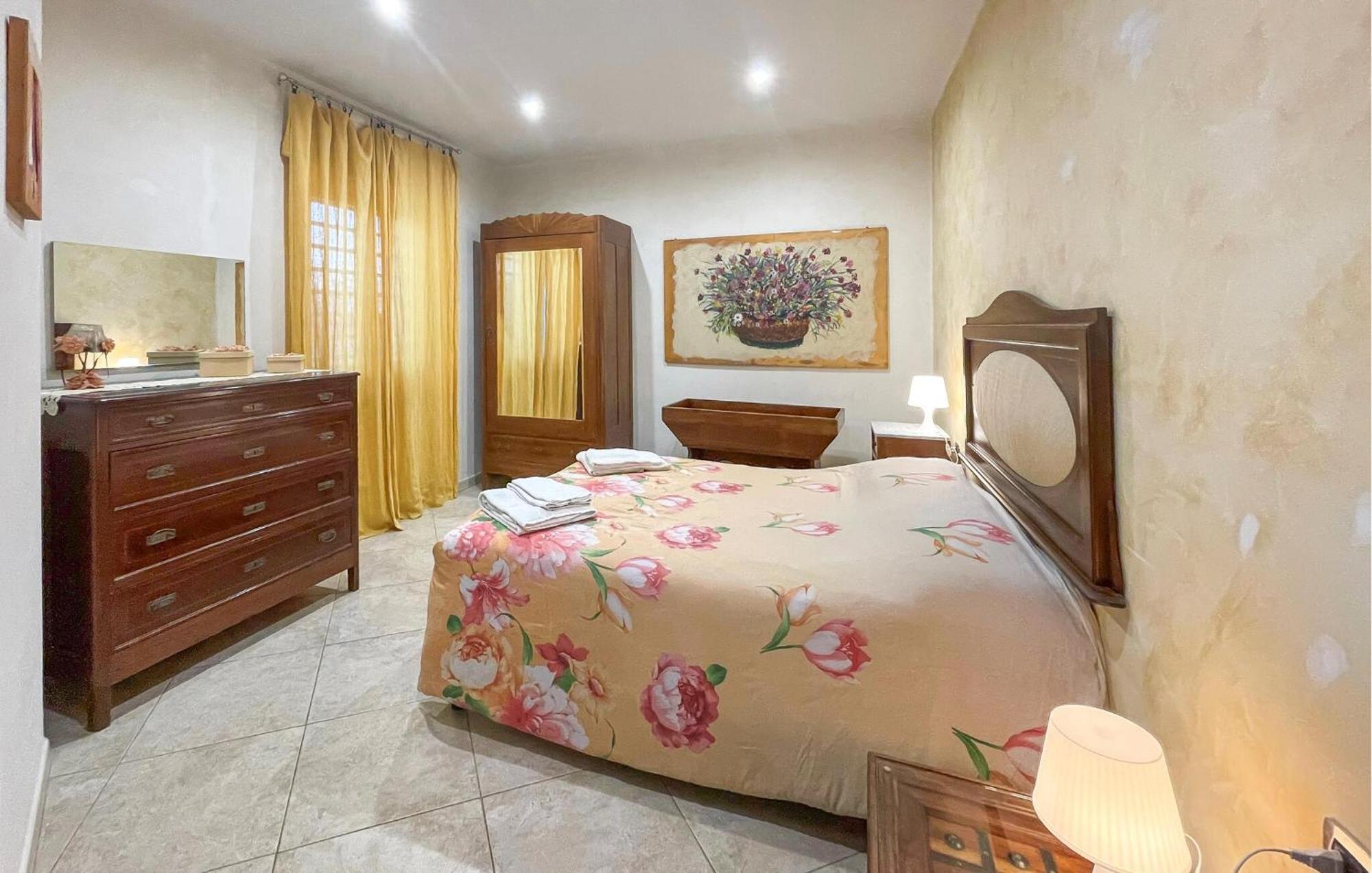 Awesome Apartment In Bari With Wifi Bagian luar foto